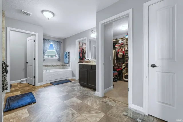 $469,900 | 13385 Mera Cove, Fort Wayne, IN 46814