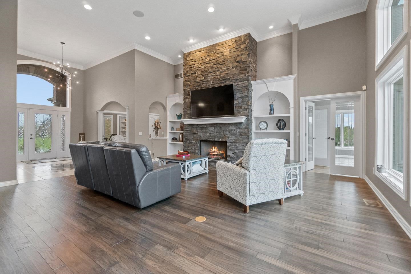 15534 Talon Ridge Cove Huntertown, IN 46748 - Photo 9 of 36