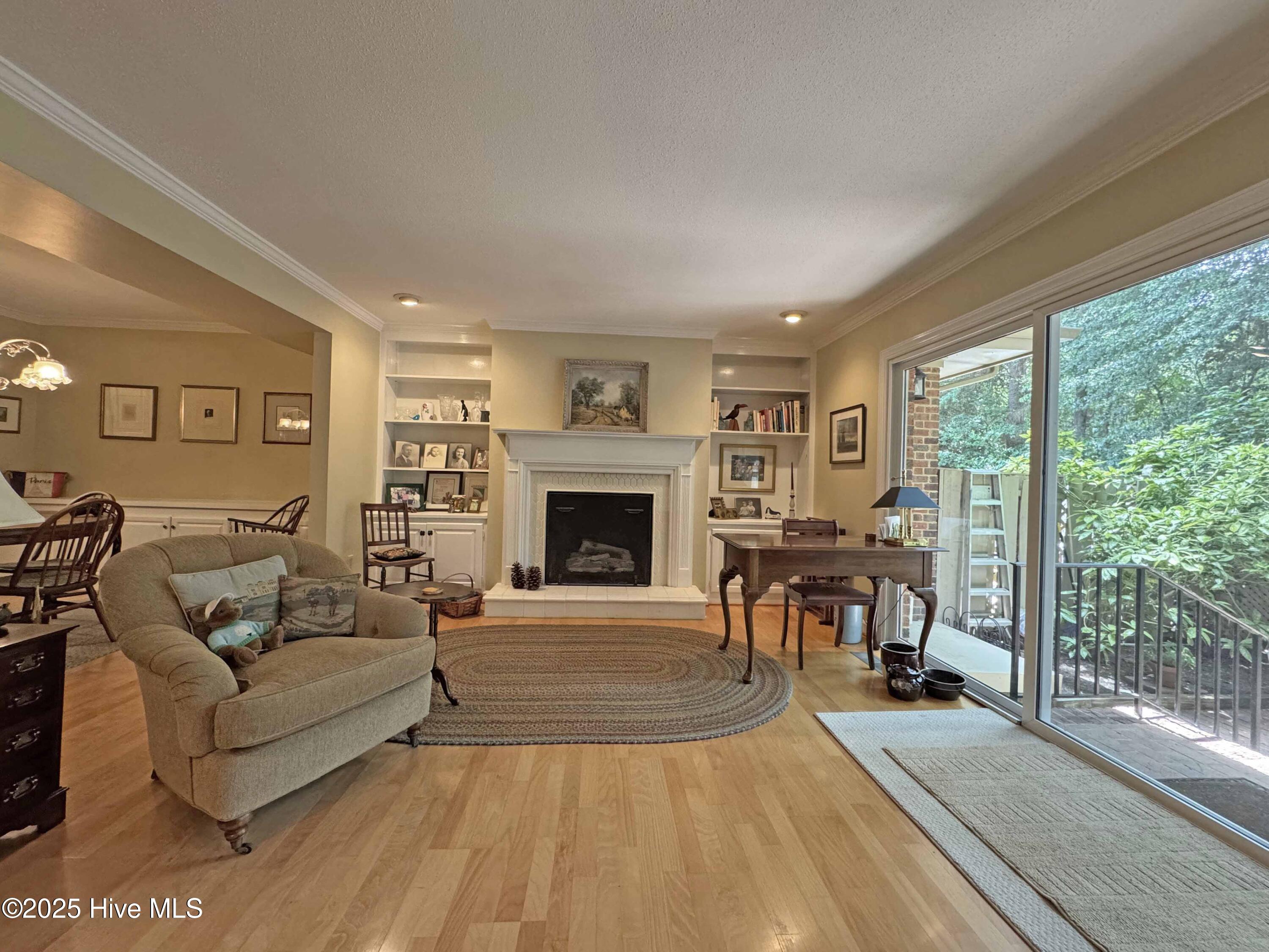 190 Palmetto Road, Unit 21 Pinehurst, NC 28374 - Photo 2 of 26 Living Room with Amazing View
