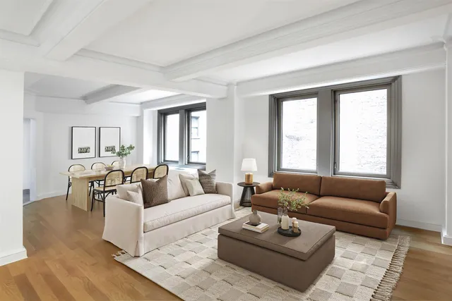 $5,000 | 101 West 55th Street, Unit 512 | Theater District