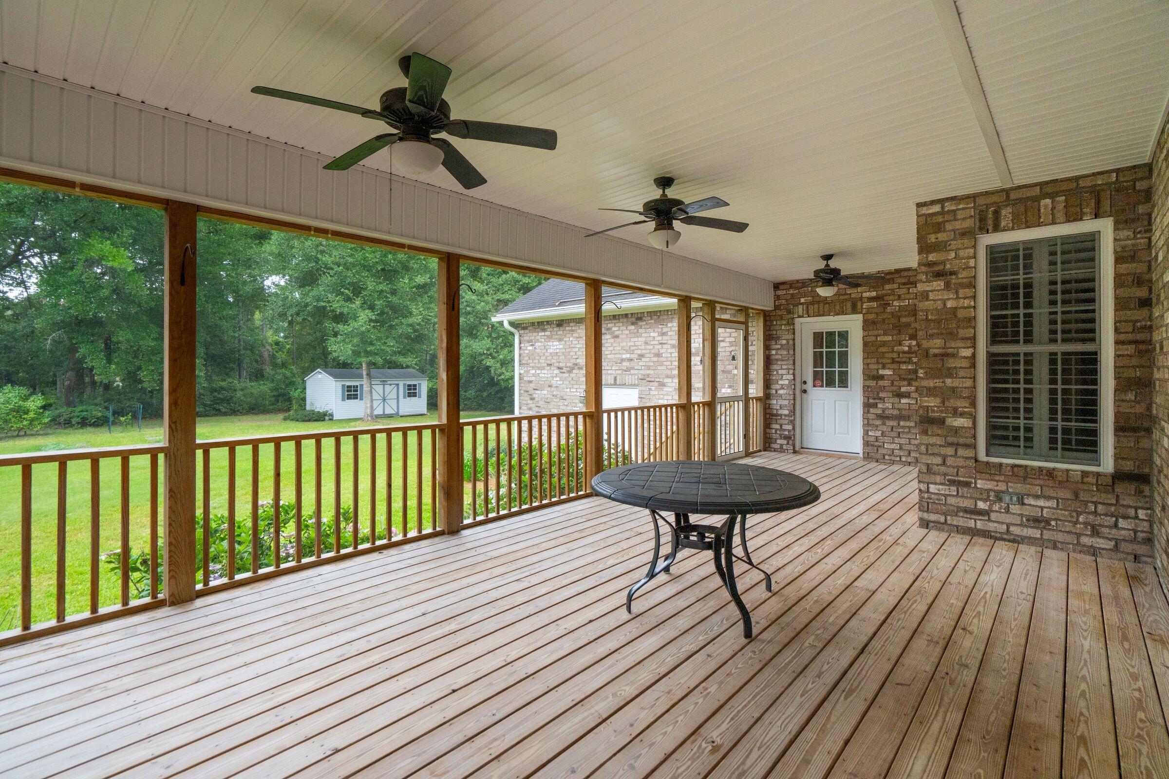 970 Pine Hollow Road Mount Pleasant, SC 29464 - Photo 11 of 14 970PineHollowRd-Screened Porch 1