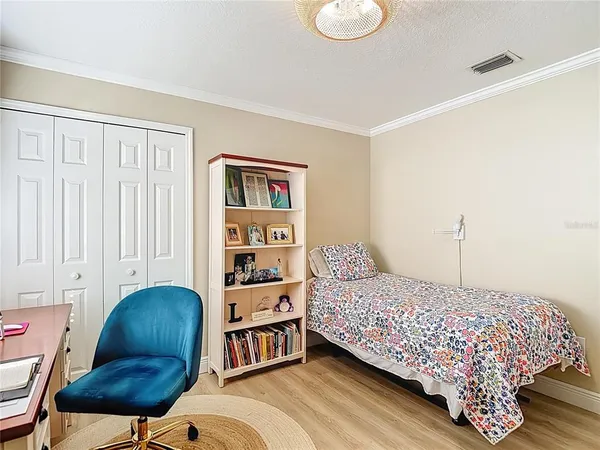 $4,800 | 9906 Bennington Drive, Tampa, FL 33626