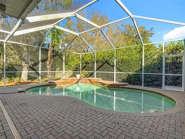 $4,800 | 9906 Bennington Drive, Tampa, FL 33626
