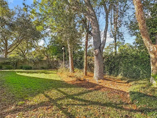 $4,800 | 9906 Bennington Drive, Tampa, FL 33626