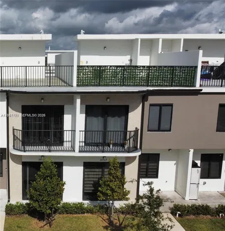 $3,000 | 14569 Southwest 261st Terrace, Unit 14569, Homestead, FL 33032