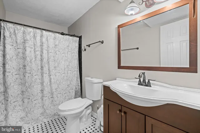 $465,900 | 52 Melanie Hollow Lane, Fredericksburg, VA 22405