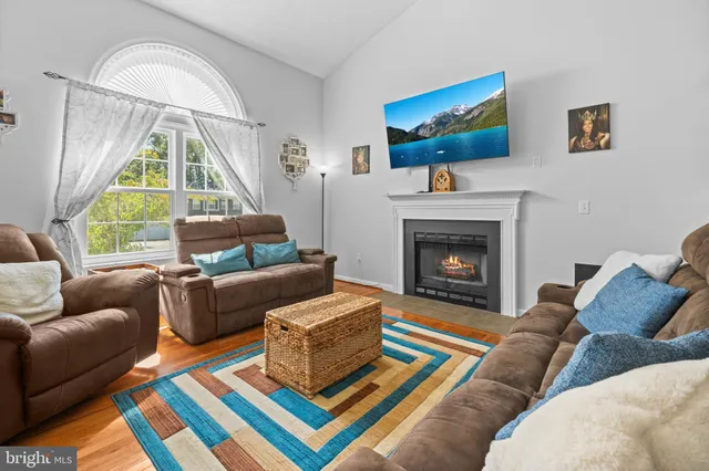 $465,900 | 52 Melanie Hollow Lane, Fredericksburg, VA 22405