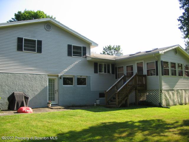 R Rbox2028 R Rbox2028 Fern Road Moscow, PA 18444 - Photo 3 of 7 Gallery Image 3