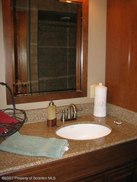 R Rbox2028 R Rbox2028 Fern Road Moscow, PA 18444 - Photo 7 of 7 Gallery Image 7