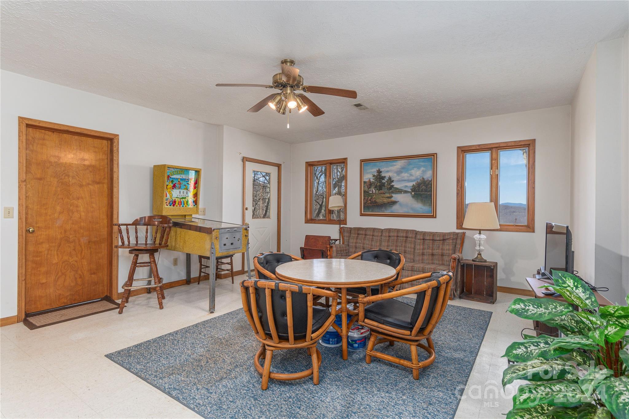 18 Grouse Point Road Waynesville, NC 28785 - Photo 23 of 34 Gallery Image 23
