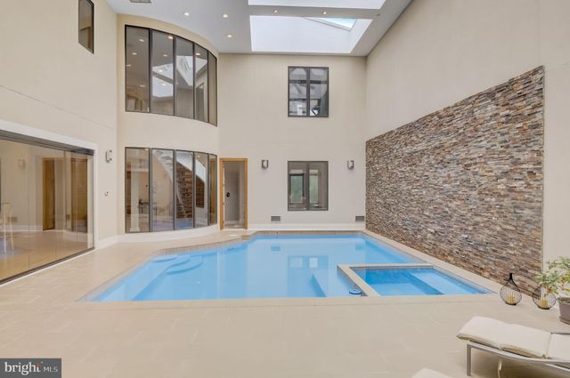 $1,850,000 | 1617 Kirby Road, McLean, VA 22101