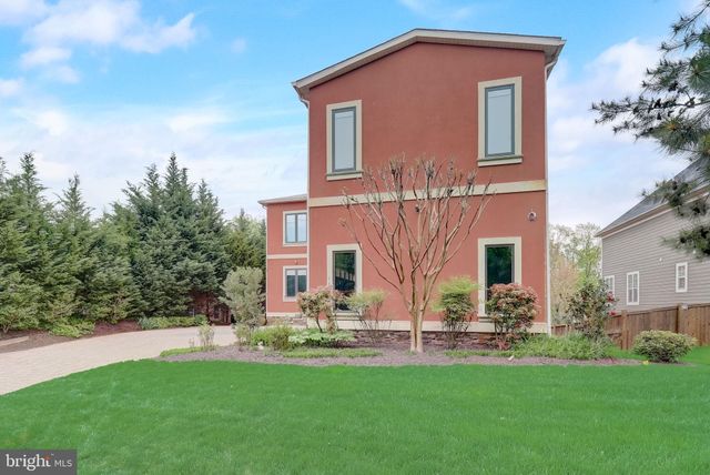 $1,850,000 | 1617 Kirby Road, McLean, VA 22101