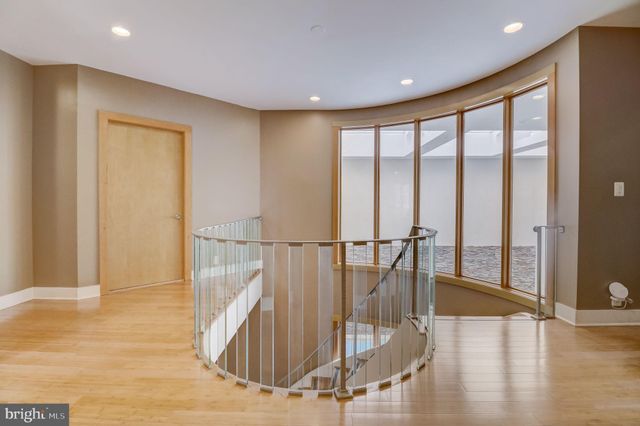 $1,850,000 | 1617 Kirby Road, McLean, VA 22101