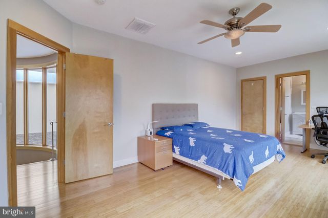 $1,850,000 | 1617 Kirby Road, McLean, VA 22101