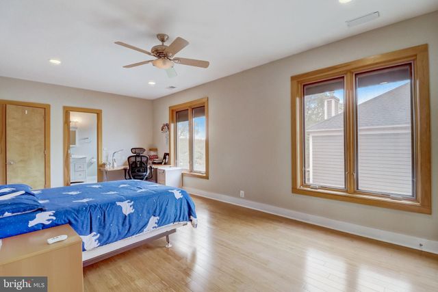 $1,850,000 | 1617 Kirby Road, McLean, VA 22101