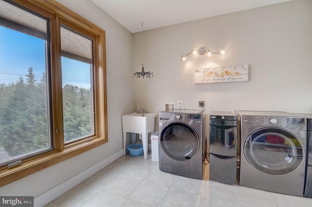 $1,850,000 | 1617 Kirby Road, McLean, VA 22101