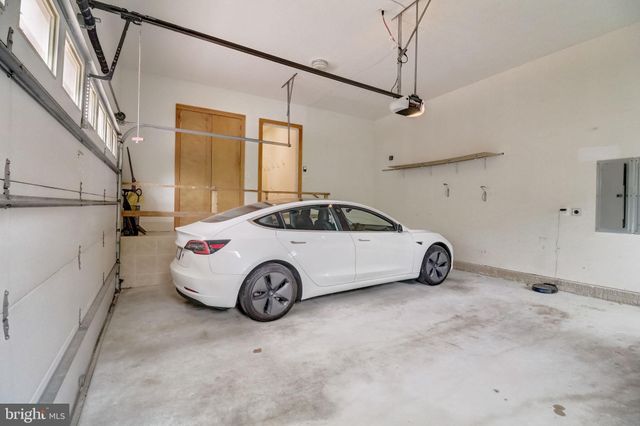 $1,850,000 | 1617 Kirby Road, McLean, VA 22101