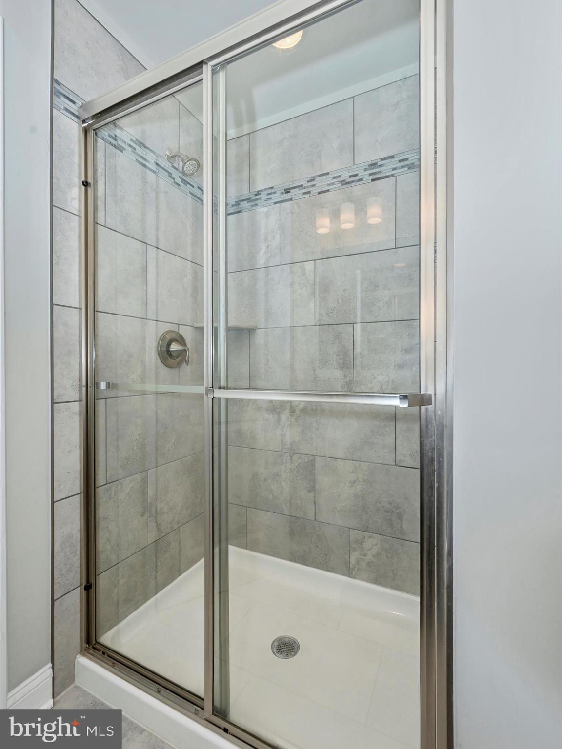 619 East 7th Street Frederick, MD 21701 - Photo 26 of 52 Primary Bathroom