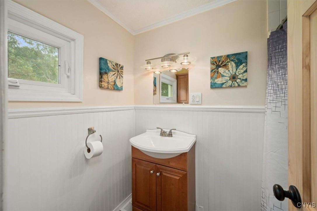 6770 Williams Road Rome, NY 13440 - Photo 9 of 32