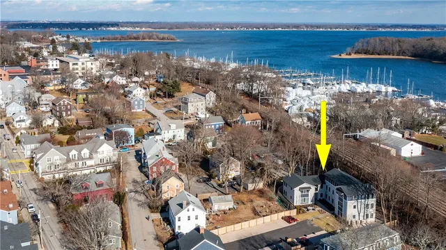 $409,900 | 32 Exchange Street, Unit 1A, East Greenwich, RI 02818