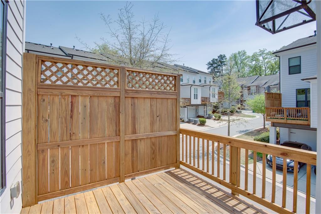 5247 Cresslyn Ridge Alpharetta, GA 30005 - Photo 20 of 38 a view of a balcony