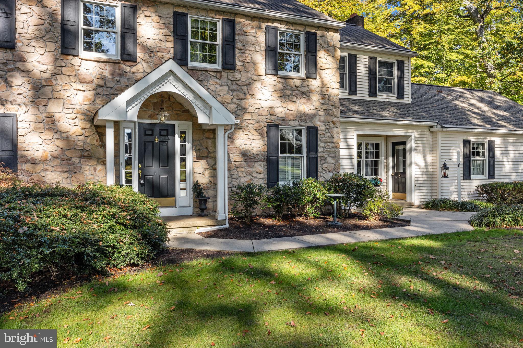 66 Warden Road Doylestown, PA 18901 - Photo 3 of 44