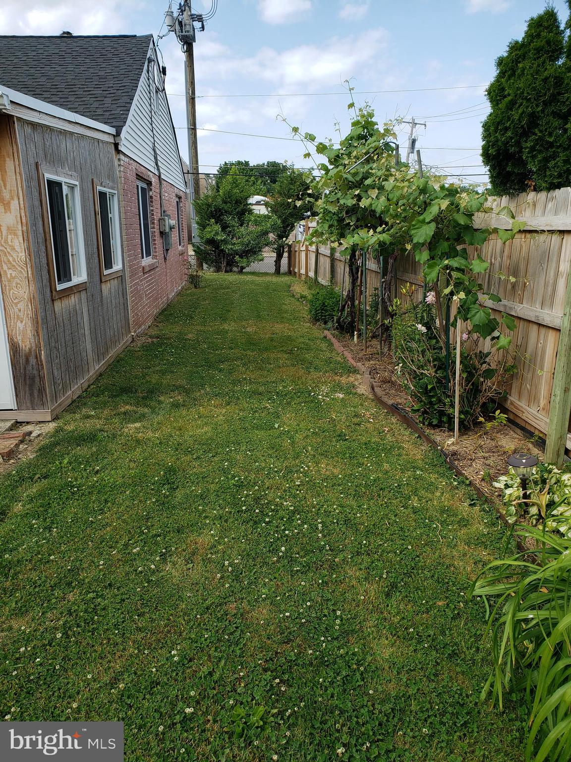666 Hendrix Street Philadelphia, PA 19116 - Photo 4 of 74 Gallery Image 4
