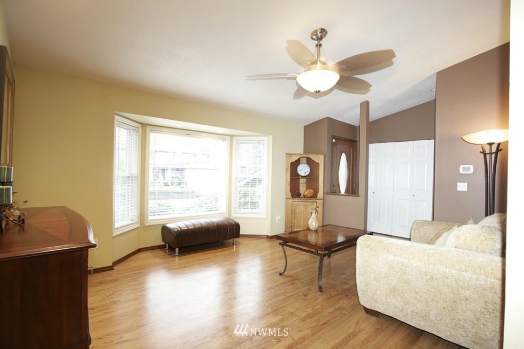 23532 13th Place West Bothell, WA 98021 - Photo 12 of 14
