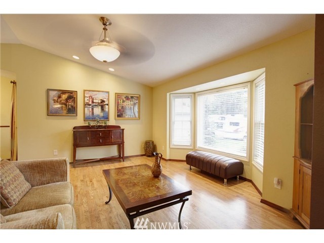 23532 13th Place West Bothell, WA 98021 - Photo 5 of 14