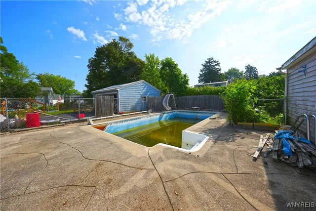 $99,500 | 6551 Hamilton Drive, Evans, NY 14047