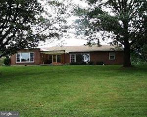 1409 Cornwall Road Lebanon, PA 17042 - Photo 2 of 8 Gallery Image 2