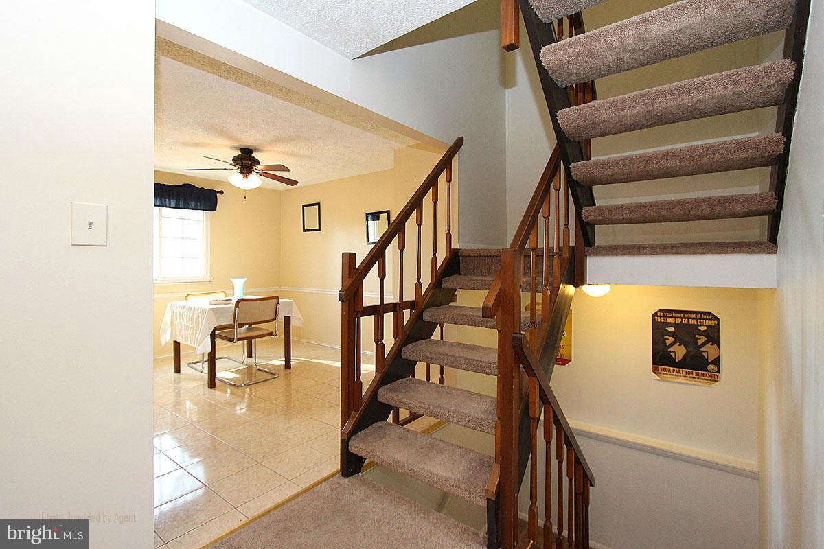 10316 Apple Ridge Road Gaithersburg, MD 20886 - Photo 8 of 30 Interior (General)