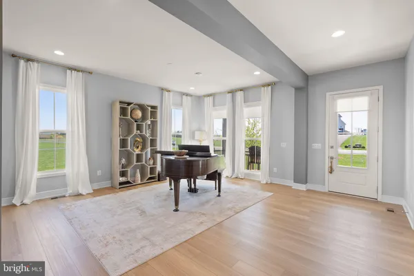 $1,895,000 | 38866 Silver King Circle, Waterford, VA 20197