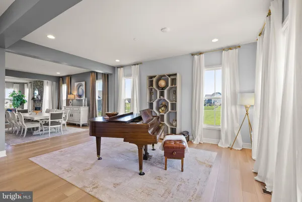 $1,895,000 | 38866 Silver King Circle, Waterford, VA 20197