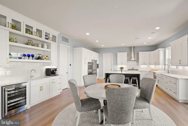 $1,895,000 | 38866 Silver King Circle, Waterford, VA 20197