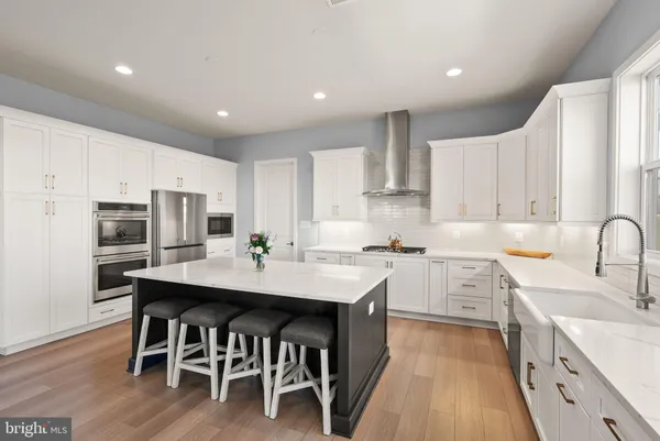 $1,895,000 | 38866 Silver King Circle, Waterford, VA 20197