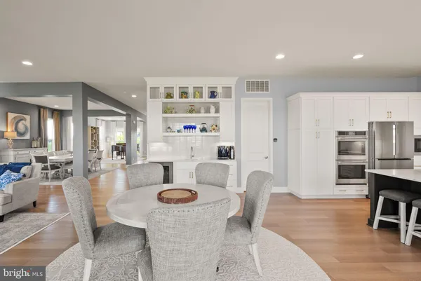$1,895,000 | 38866 Silver King Circle, Waterford, VA 20197
