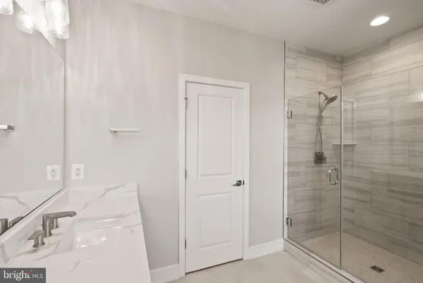 $1,895,000 | 38866 Silver King Circle, Waterford, VA 20197
