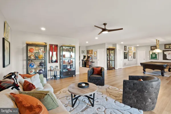 $1,895,000 | 38866 Silver King Circle, Waterford, VA 20197