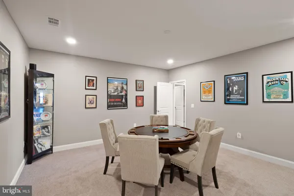 $1,895,000 | 38866 Silver King Circle, Waterford, VA 20197