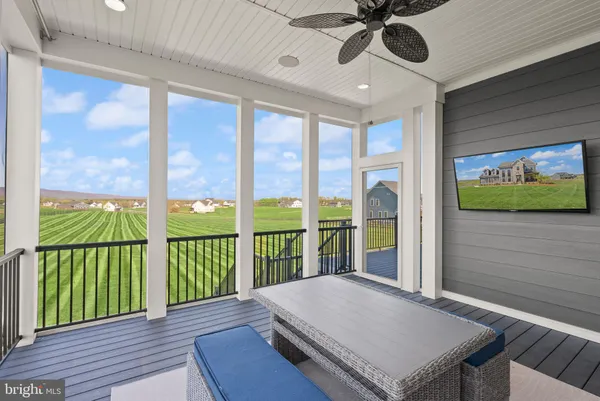 $1,895,000 | 38866 Silver King Circle, Waterford, VA 20197