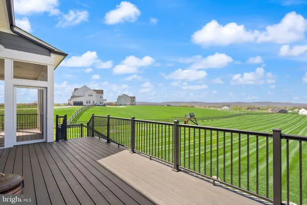 $1,895,000 | 38866 Silver King Circle, Waterford, VA 20197