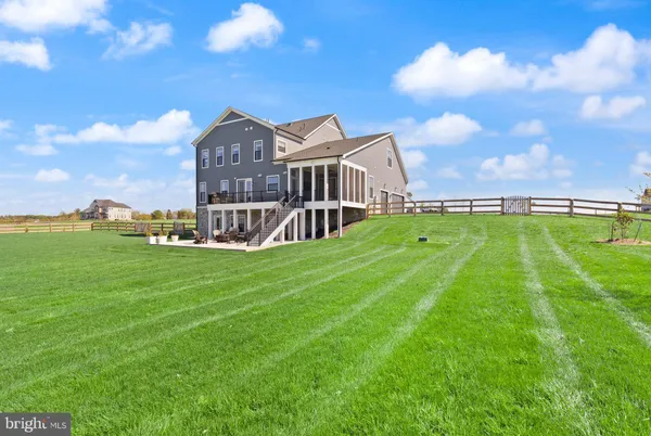 $1,895,000 | 38866 Silver King Circle, Waterford, VA 20197