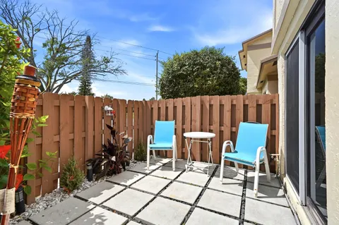 $338,800 | 10875 Northwest 29th Manor, Unit 8, Sunrise, FL 33322