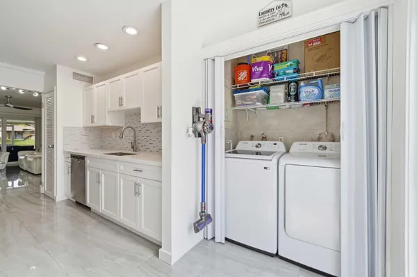 $338,800 | 10875 Northwest 29th Manor, Unit 8, Sunrise, FL 33322