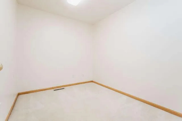 $3,495 | 17583 Foxboro Lane, Lakeville, MN 55024