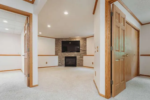 $3,495 | 17583 Foxboro Lane, Lakeville, MN 55024