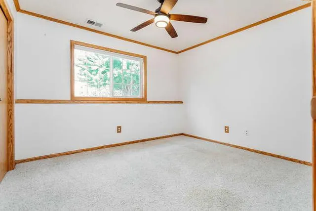 $3,495 | 17583 Foxboro Lane, Lakeville, MN 55024