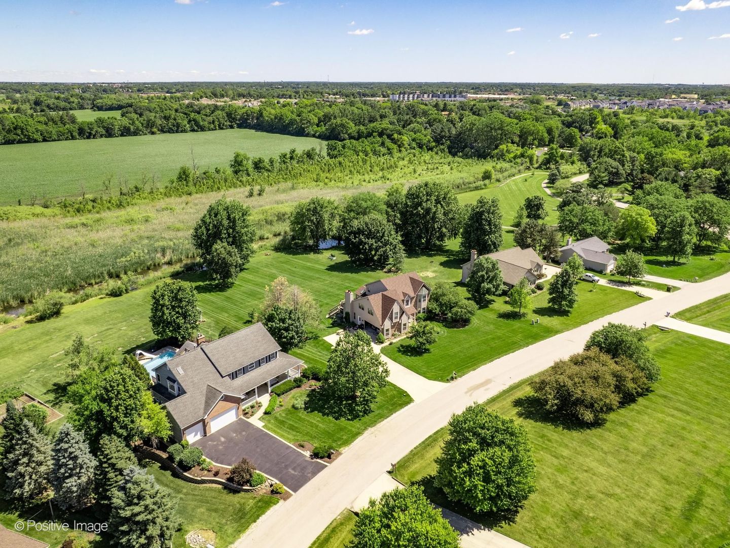 38-w070 Spring Green Way Batavia, IL 60510 - Photo 2 of 4