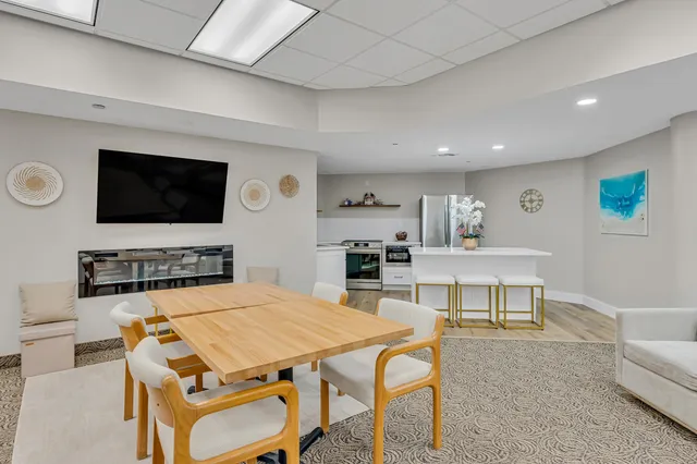 $895,000 | 1096 Scenic Gulf Drive, Unit 1512, Miramar Beach, FL 32550